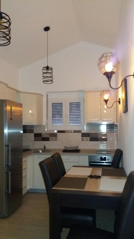 Apartment Vila Mirela Krimovica Eksteriør bilde