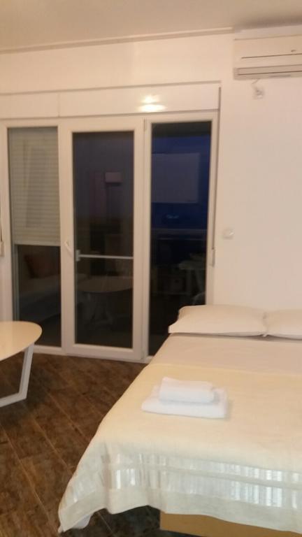 Apartment Vila Mirela Krimovica Eksteriør bilde
